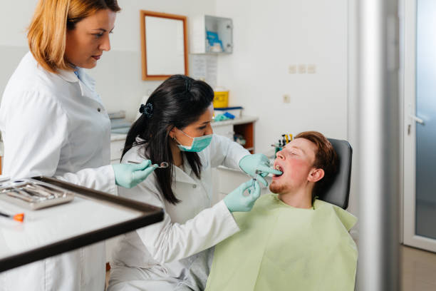 Best Dentist for Tooth Abscess  in Lincoln, IL